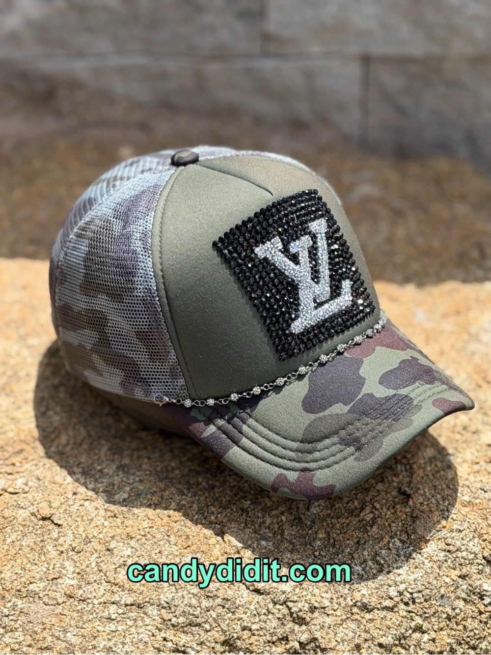 New Handmade Camo  Couture Logo Bling Trucker Hat - Picture 6 of 10